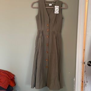 Olive/sage green linen dress maxi